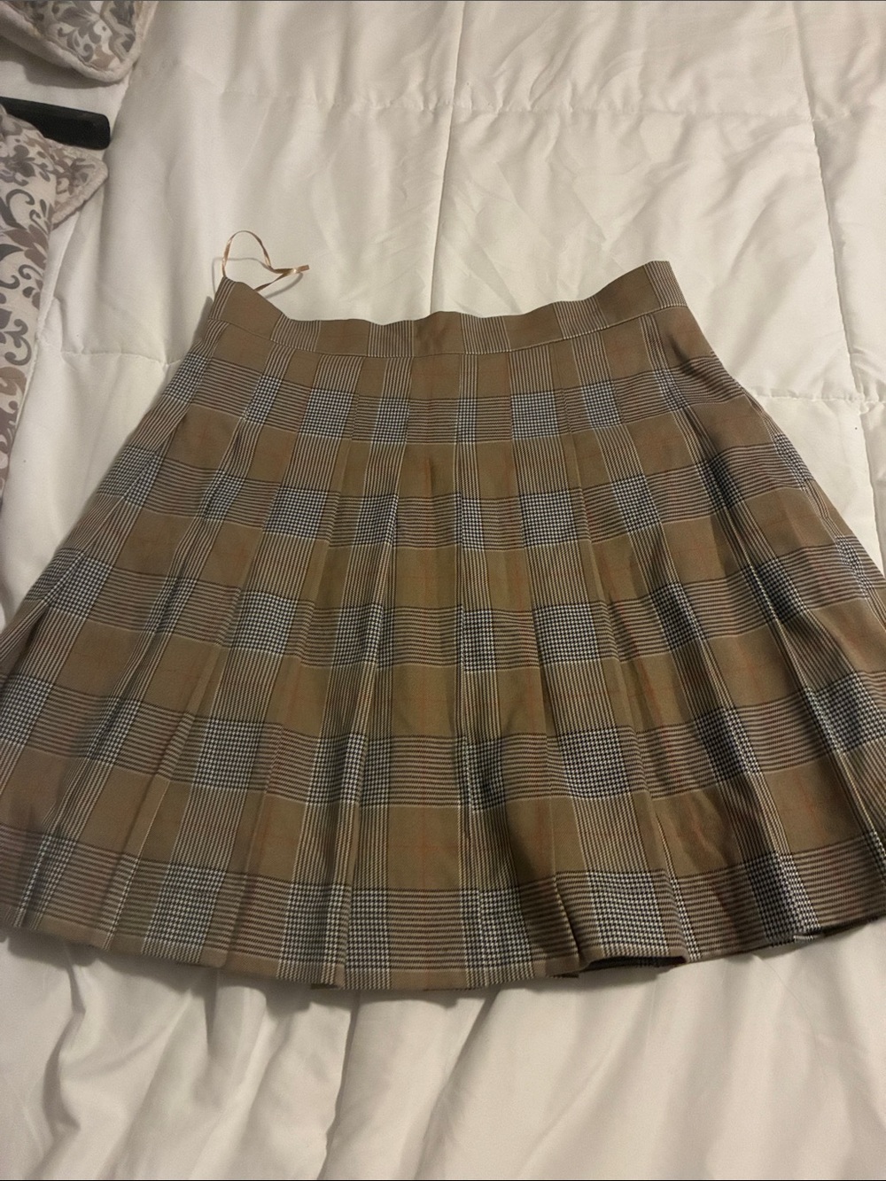 Pleated Mini Skirt in Tan Plaid